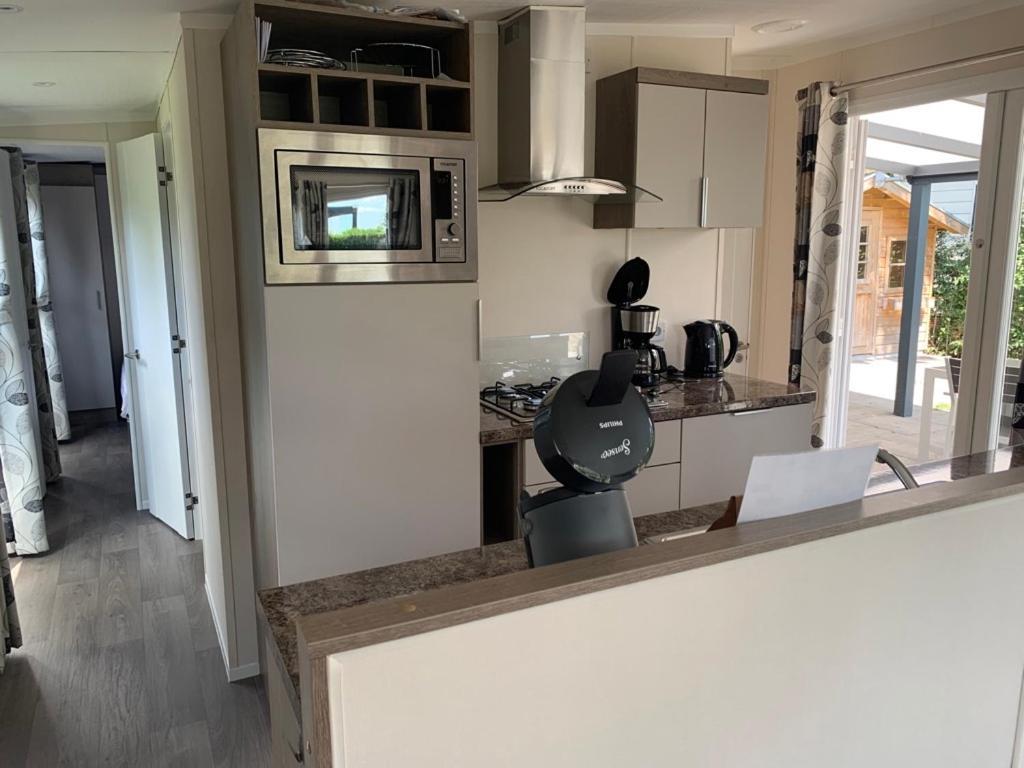 Chalet Seeglueck O3 Lathum Bagian luar foto
