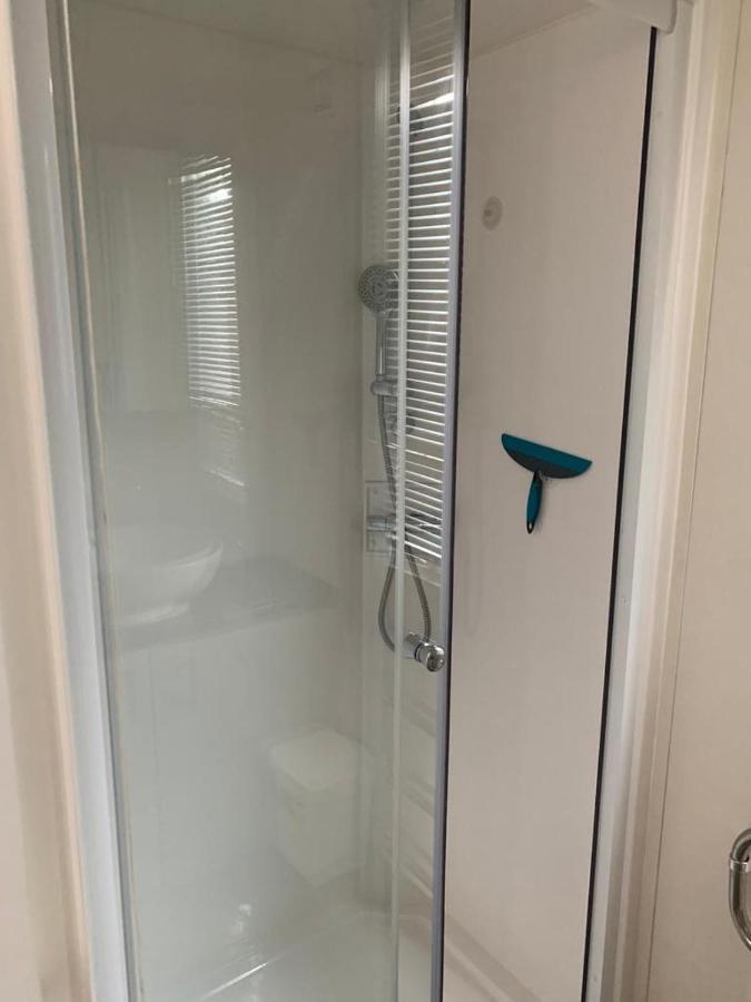Chalet Seeglueck O3 Lathum Bagian luar foto