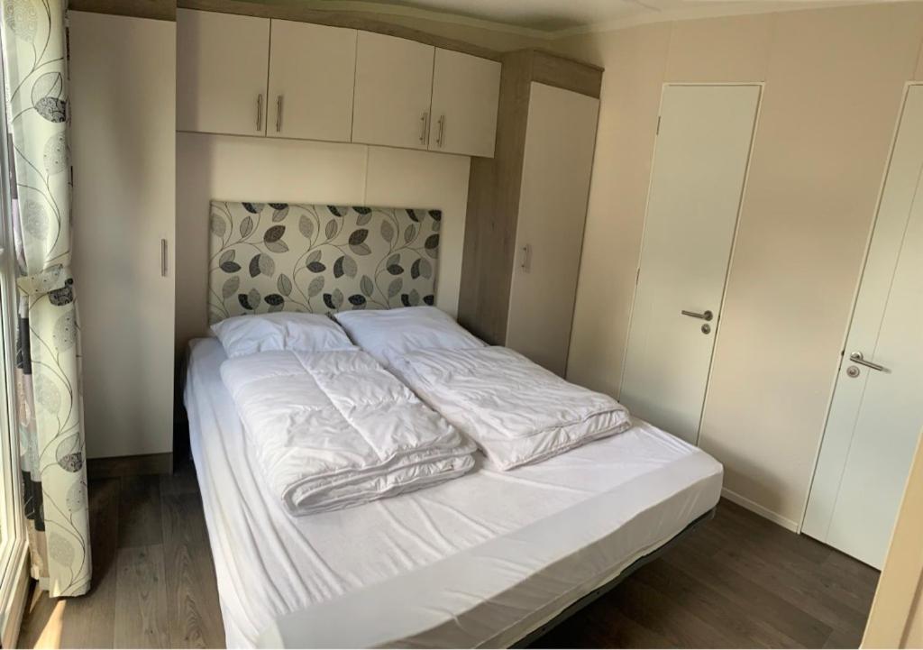 Chalet Seeglueck O3 Lathum Bagian luar foto